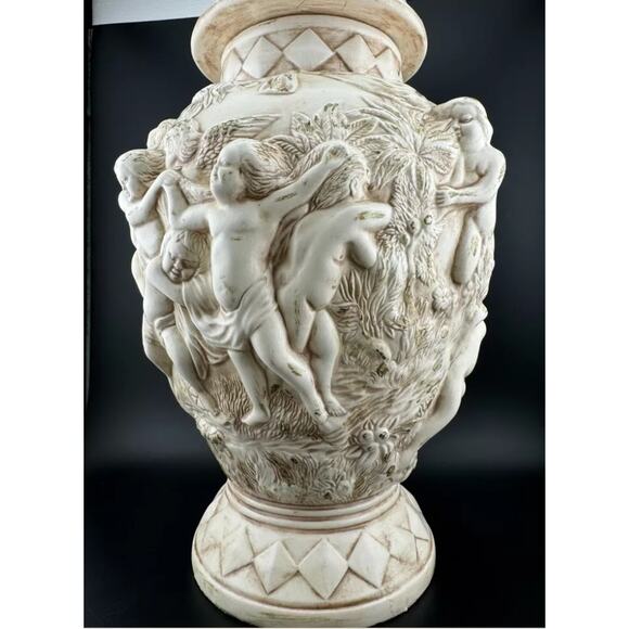 Cherub Ginger Jar - Picture 3 of 9